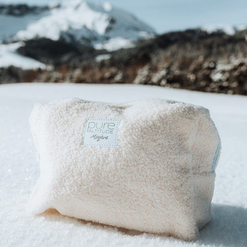 Megève Toiletry Bag