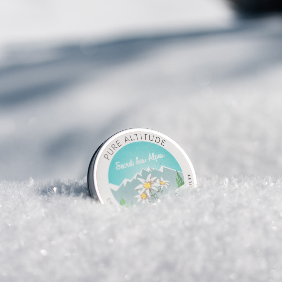 Crème mains grand froid : protéger et réparer ses mains l'hiver